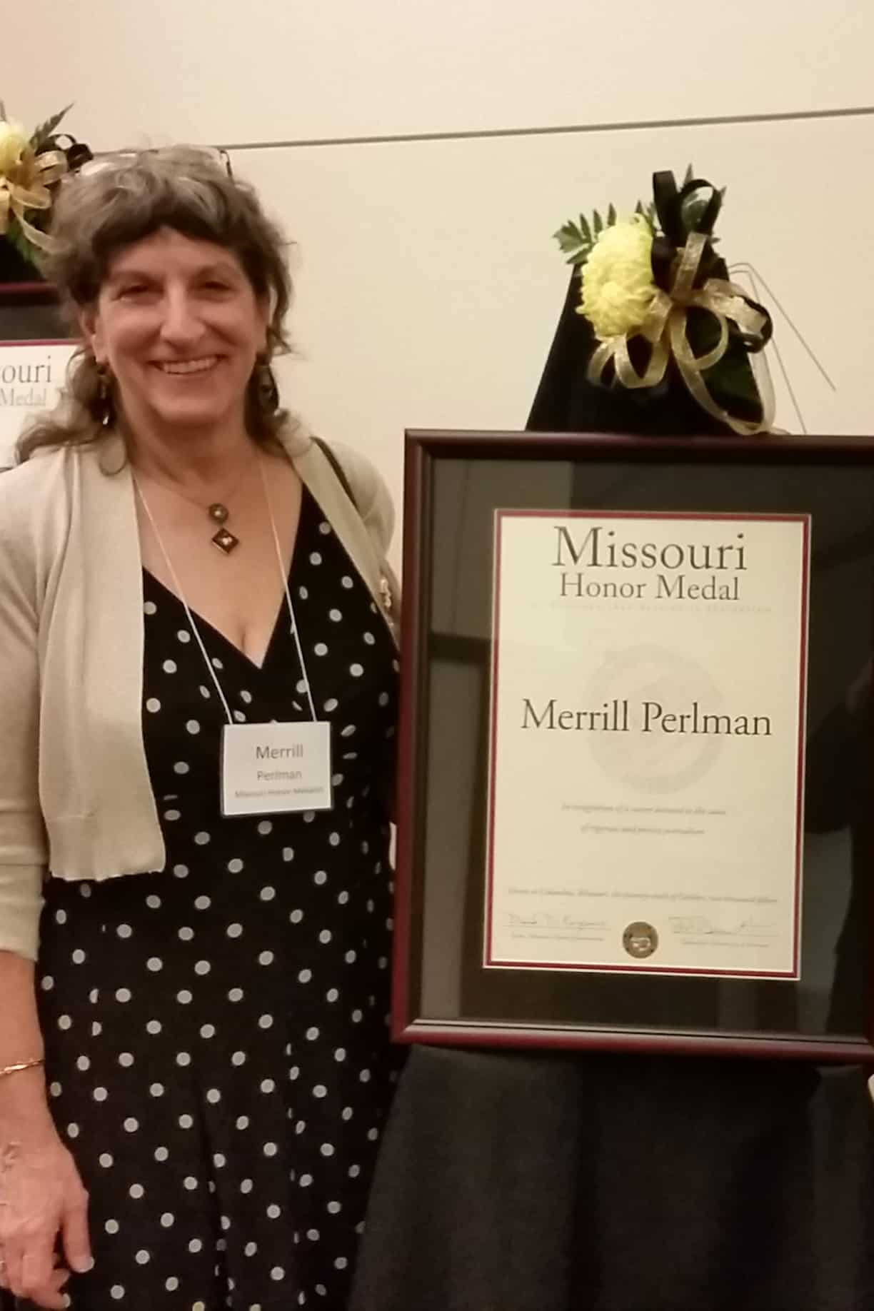 Merrill Perlman with the Missouri Honor Medal